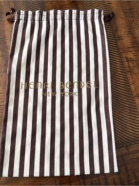 Henri Bendel New York Ivory/Brown Stripped Dust Storage Bag w/Drawstring 15.5”